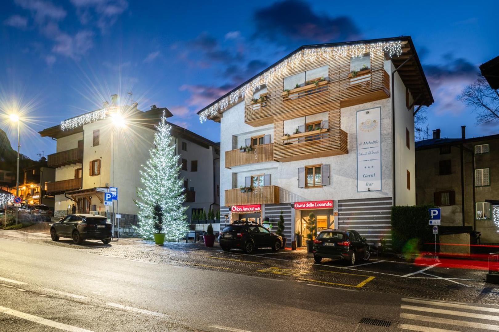 Hotel Diffuso Locanda Elisa Dimaro Kültér fotó